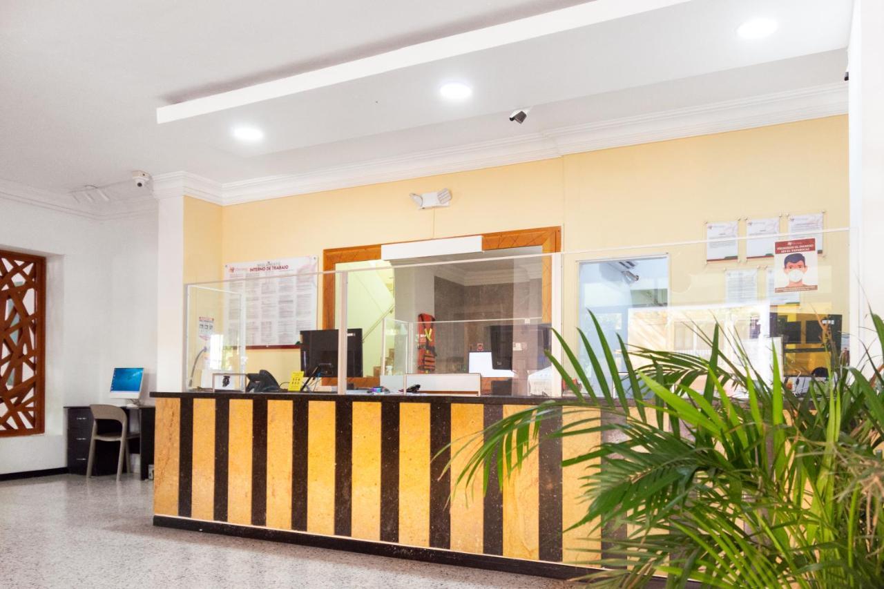 Hotel Portobahia Santa Marta Rodadero Exteriör bild